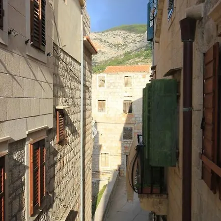 Διαμέρισμα Studio Komiza 3035d