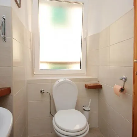 Διαμέρισμα Studio Komiza 3035d *