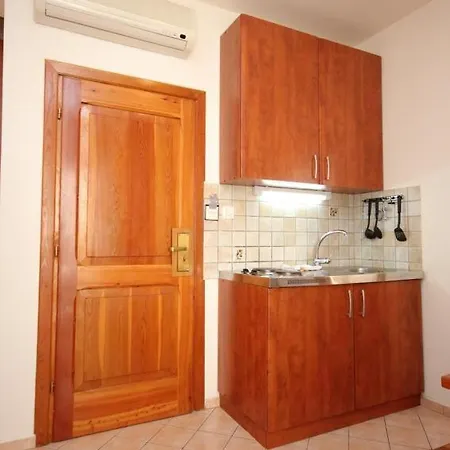 Διαμέρισμα Studio Komiza 3035d Βις
