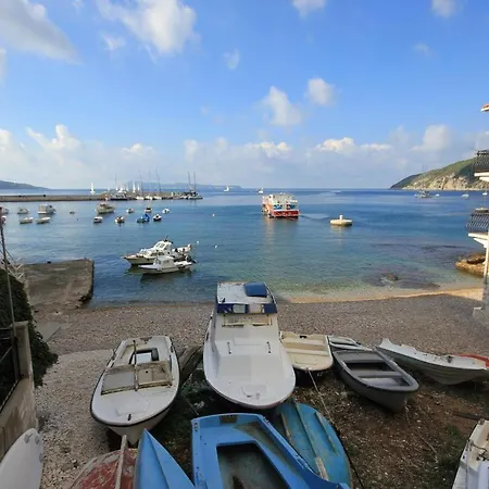 Διαμέρισμα Studio Komiza 3035d